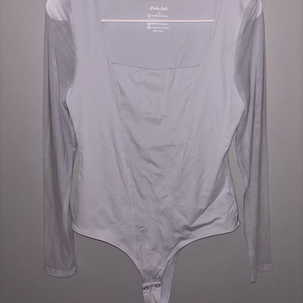 Light blue/white long sleeve bodysuit